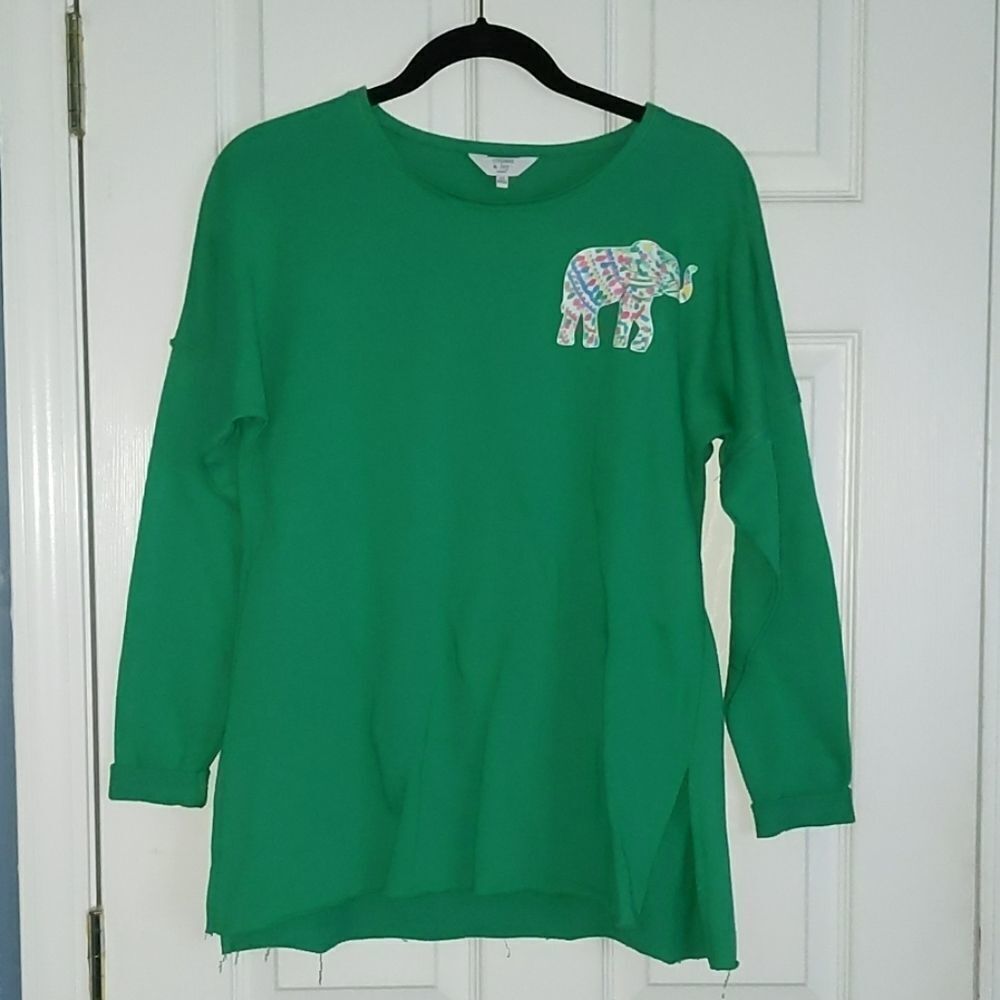 Crown & Ivy  green shirt with elephant Sz PS